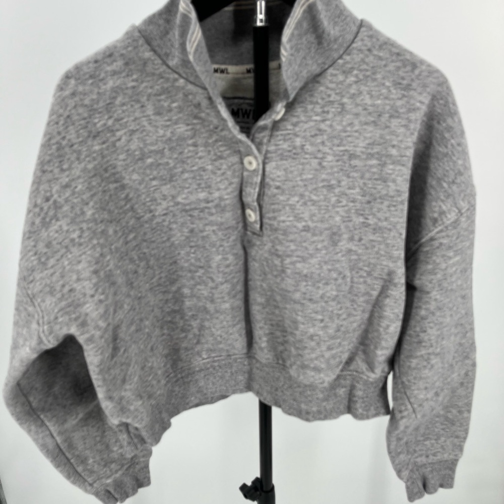 Mwl Gray Collared Button Front Cropped Fleece Swe… - image 1